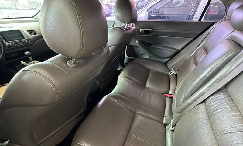 Honda Civic Sedan Lx...
