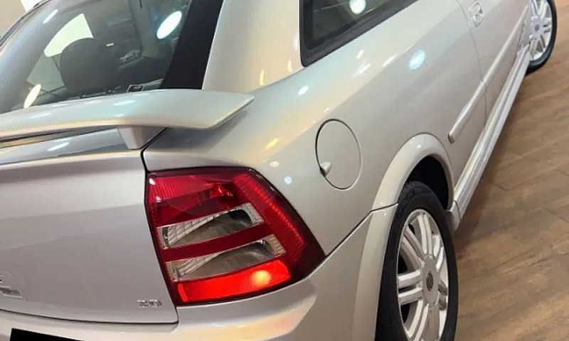 Chevrolet Astra 2.0 ...