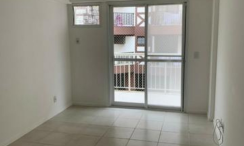 Apartamento Em Itaip...