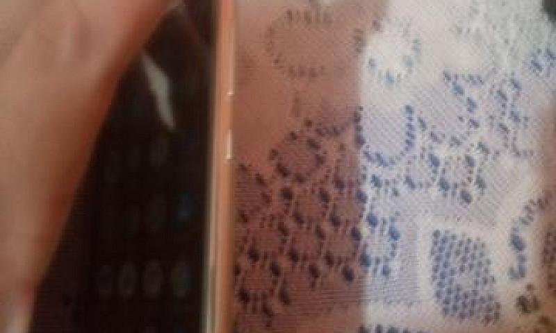 J4 Core 4G Com Trava...