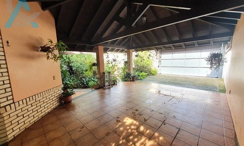 Casa Residencial Em ...