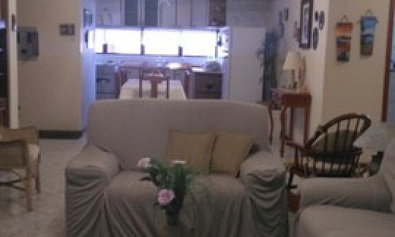 Apartamento Amplo 02...