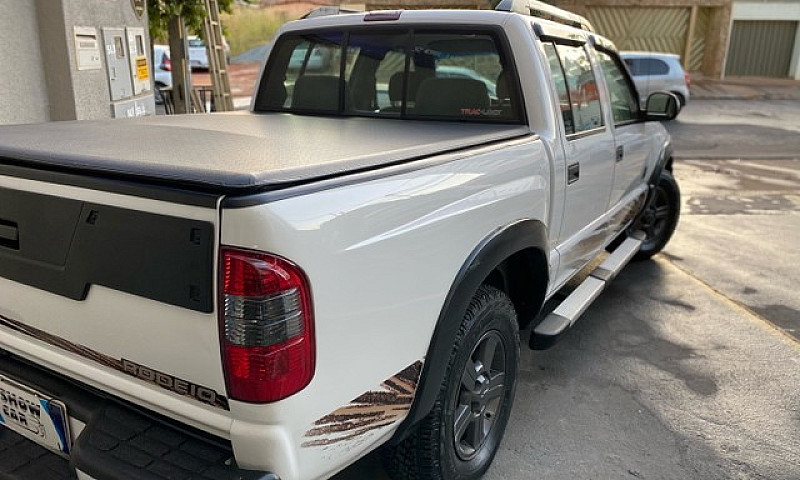 S10 Rodeio 4X2 Flexp...
