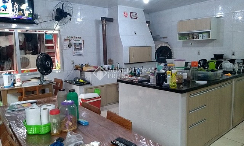Guaíba - Casa Padrão...