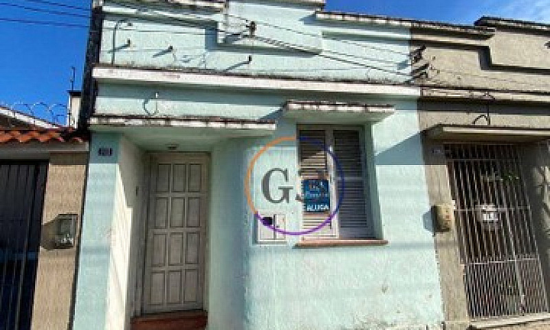 Casa Com 2 Dormitóri...
