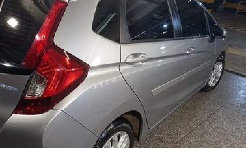 Honda Fit 1.5 Lx Cvt...