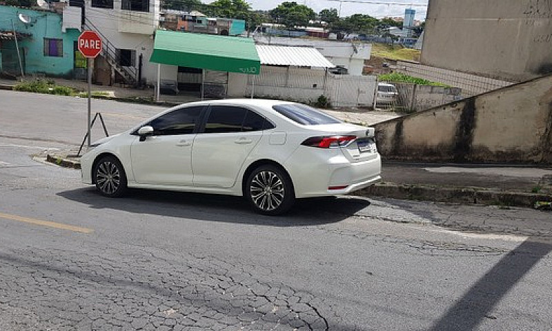 Corolla Altis Premiu...