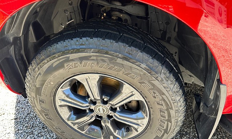 Imperdível Nissan Fr...
