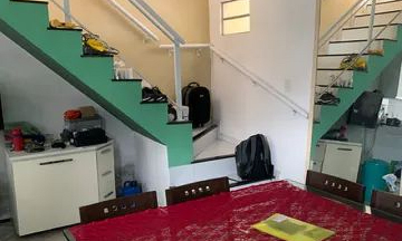 Casa Com 4 Suítes No...