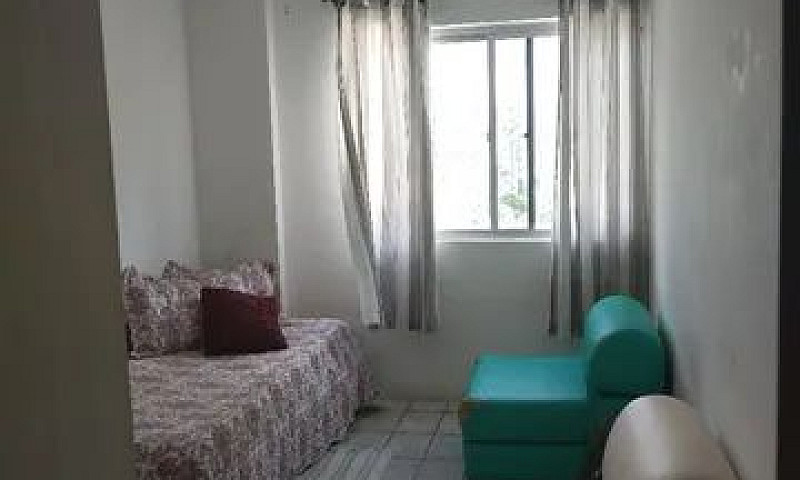 Quarto Para Moças Em...