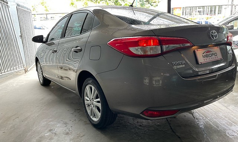 Toyota Yaris Xl Auto...