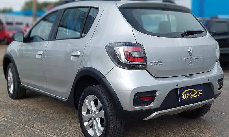 Carro Em Excelente E...