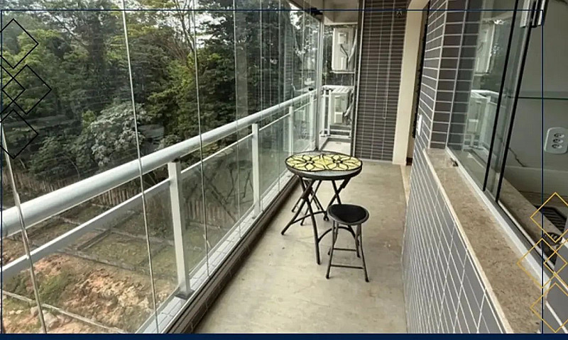 Breeze Resudence Par...