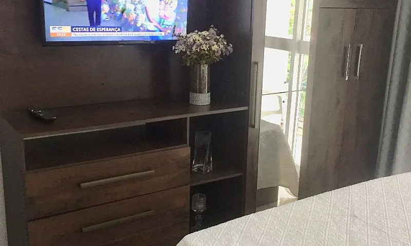Quarto E Sala Mobili...