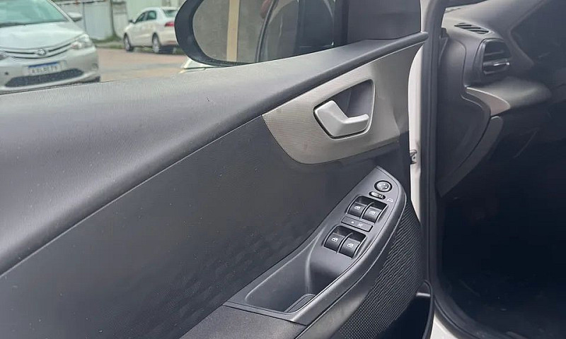 Fiat Fastback 1.0 20...