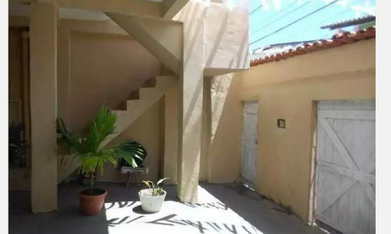 Alugo Casa 2/4 Pitua...