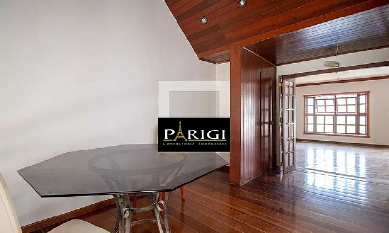 Casa Com 3 Dormitóri...