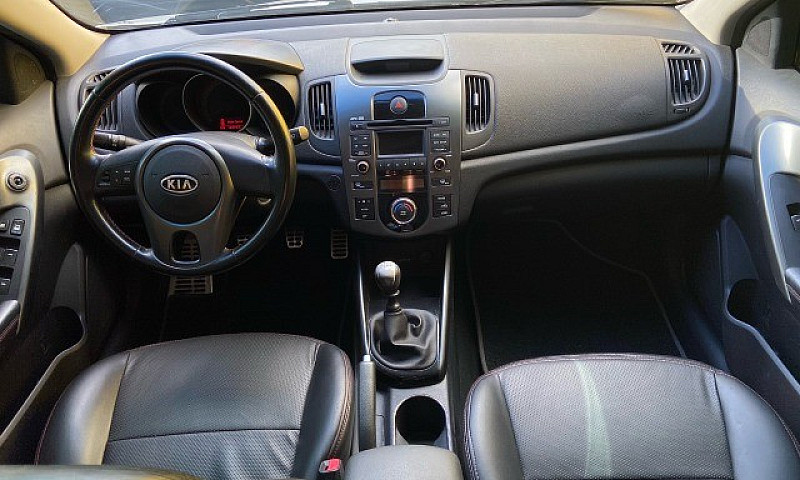 Kia Cerato 1.6...