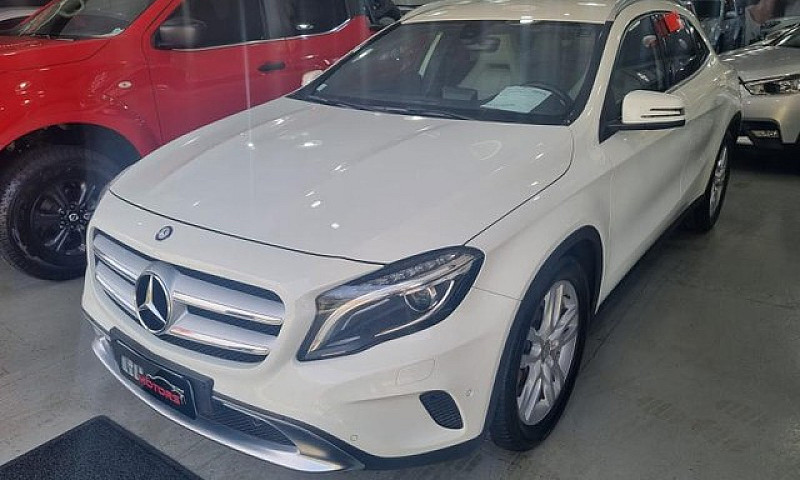 Mercedes-Benz Gla 20...