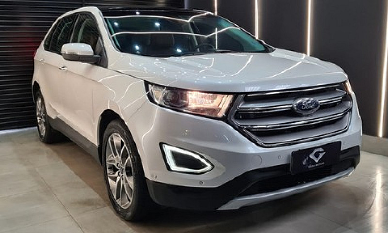 Ford Edge Titanium 2...
