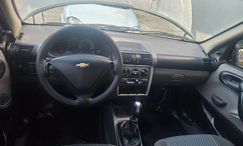 Chevrolet Classic Li...