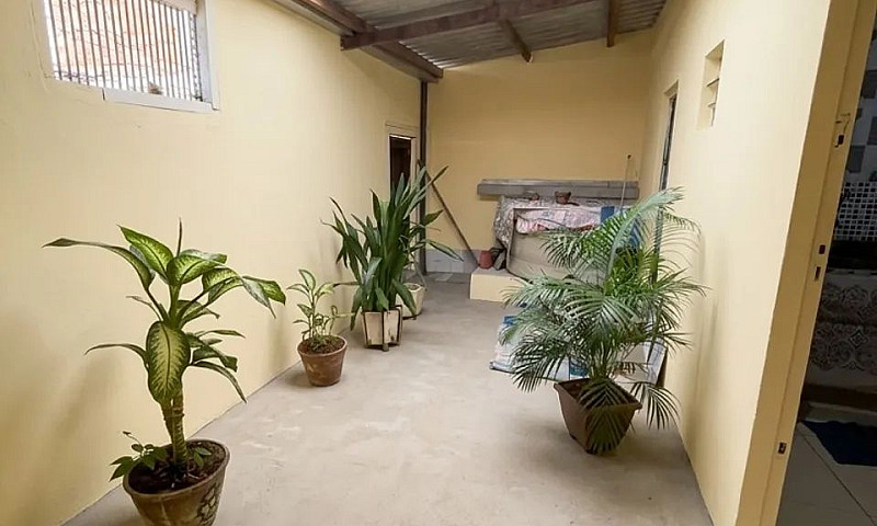 Alugo Casa Alto Buri...
