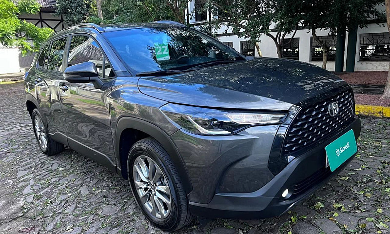 Toyota Corolla Cross...