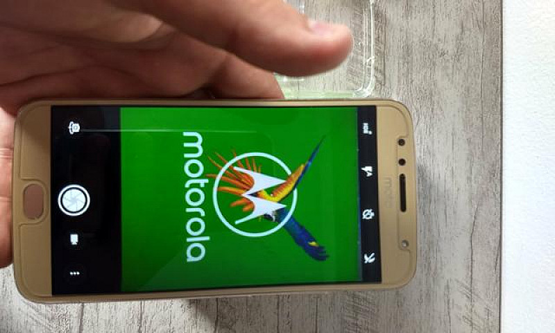 Vendo Moto G5S Plus ...