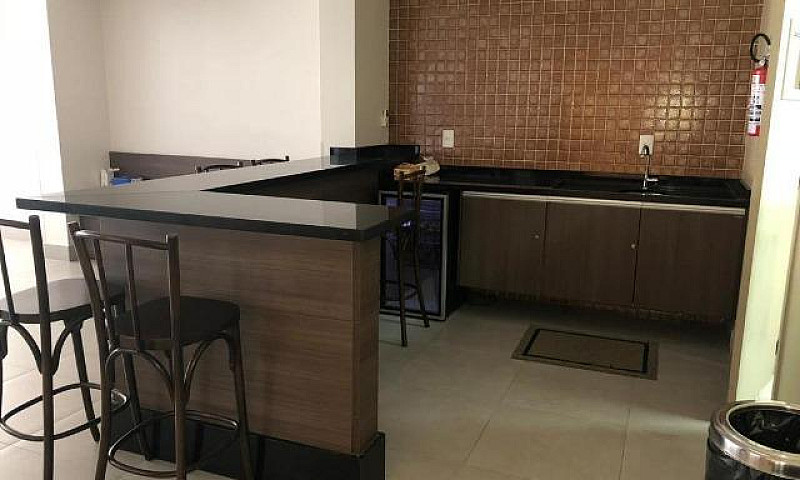 Apartamento, Capoeir...
