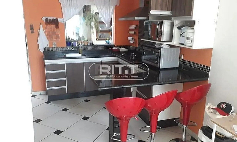 Casa À Venda 2 Quart...