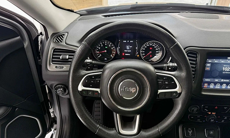 Jeep Compass Longitu...