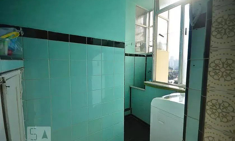 Alugo Quarto Icarai...