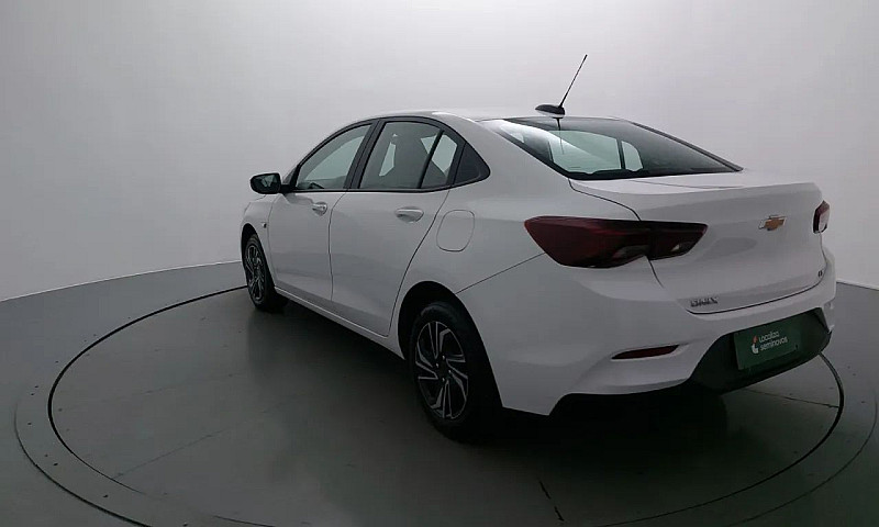 Chevrolet Onix Plus ...