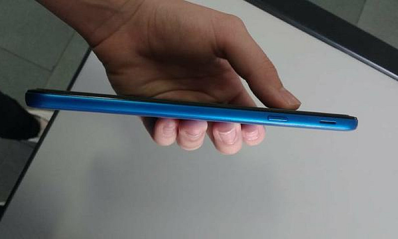 Celular Galaxy J4 Co...