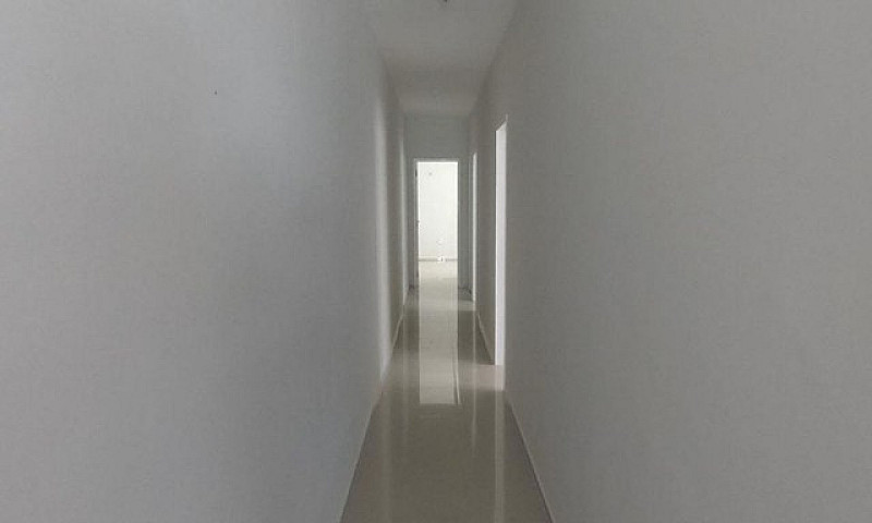 Casa Com 2 Dormitóri...