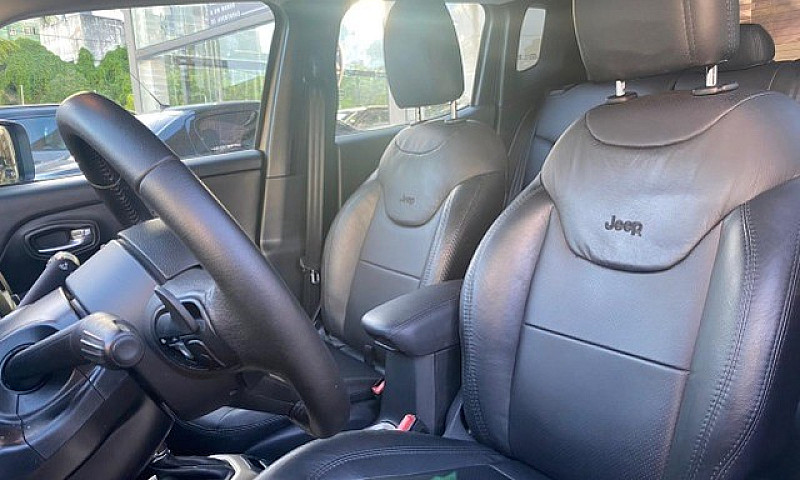Jeep Renegade Long. ...