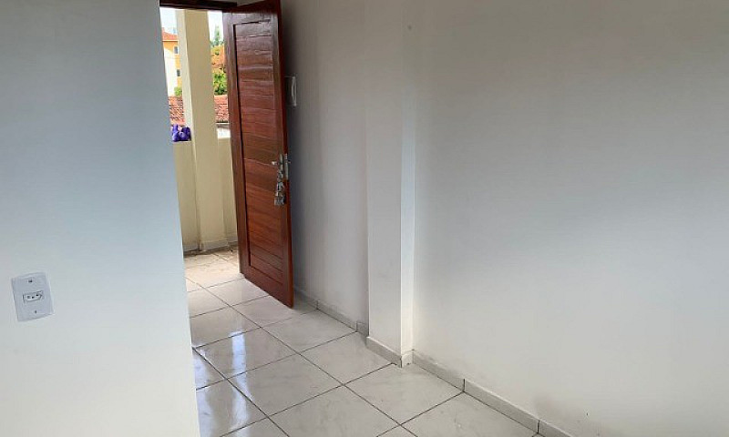 Kitnet Primeiro Alug...
