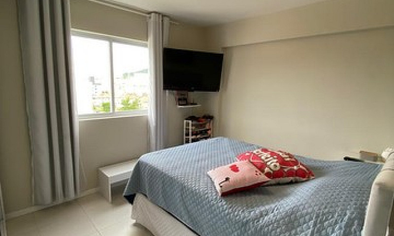 Apartamento Semi-Mob...