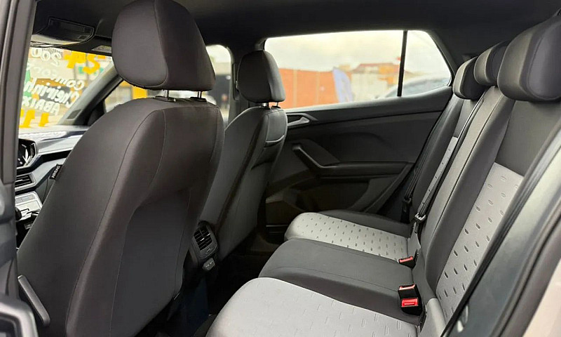 Volkswagen T-Cross C...