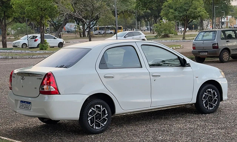 Toyota Etios X Sedan...