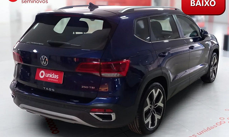 Volkswagen Taos High...