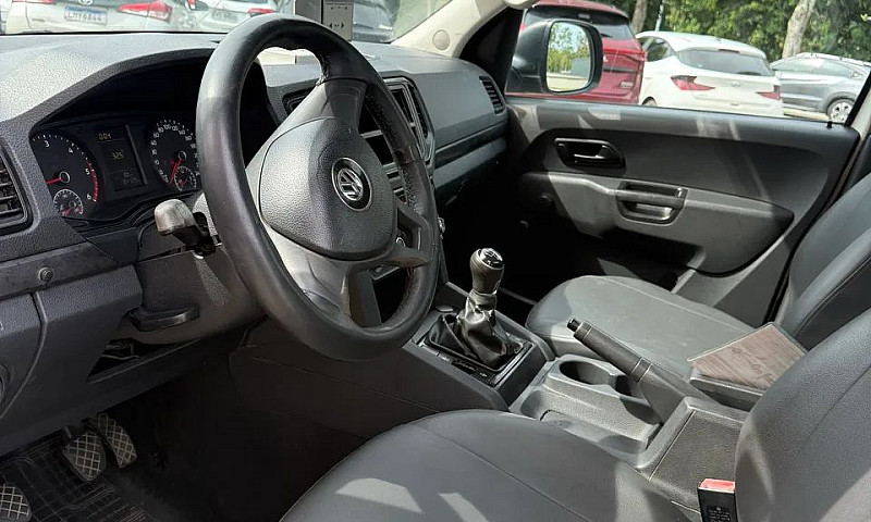 Volkswagen Amarok Cs...