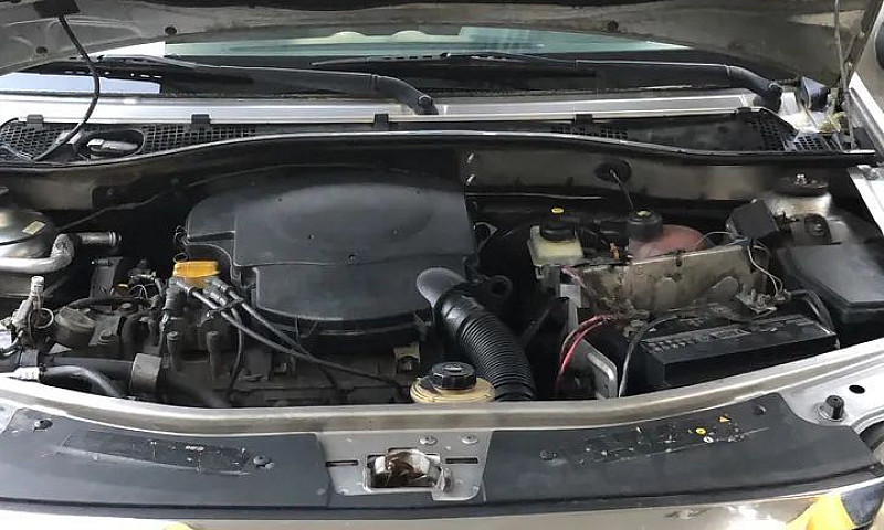 Renault Logan Expres...