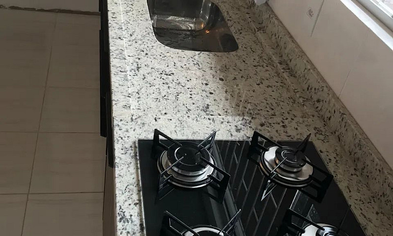 Alugo Quarto Para Mu...