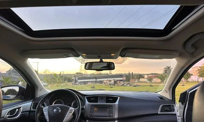 Nissan Sentra Sl 2.0...