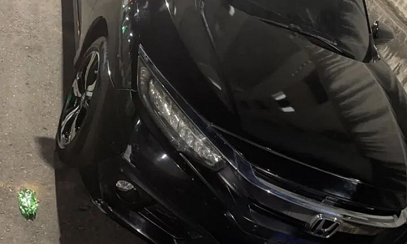 Honda Civic Sedan To...