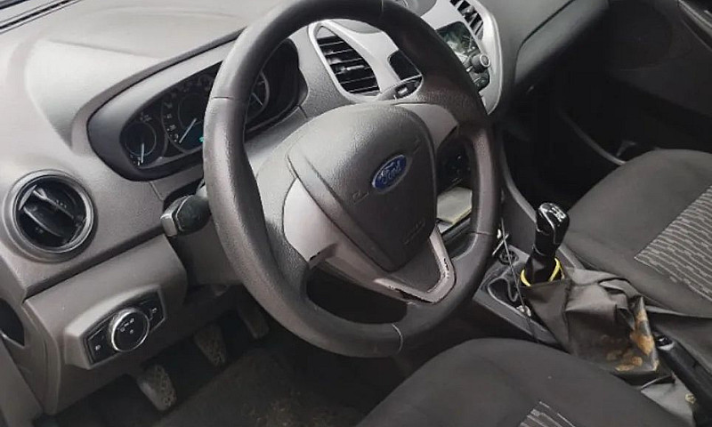 Ford Ka 1.5 Sedan Se...