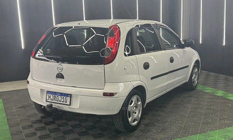 Chevrolet Corsa Hat....