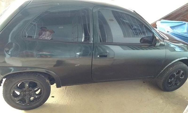 Vendo Corsa 1997...