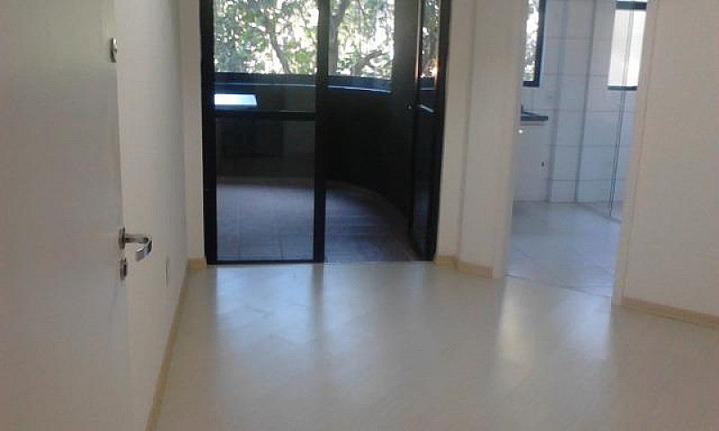 Apartamento C/ Sacad...